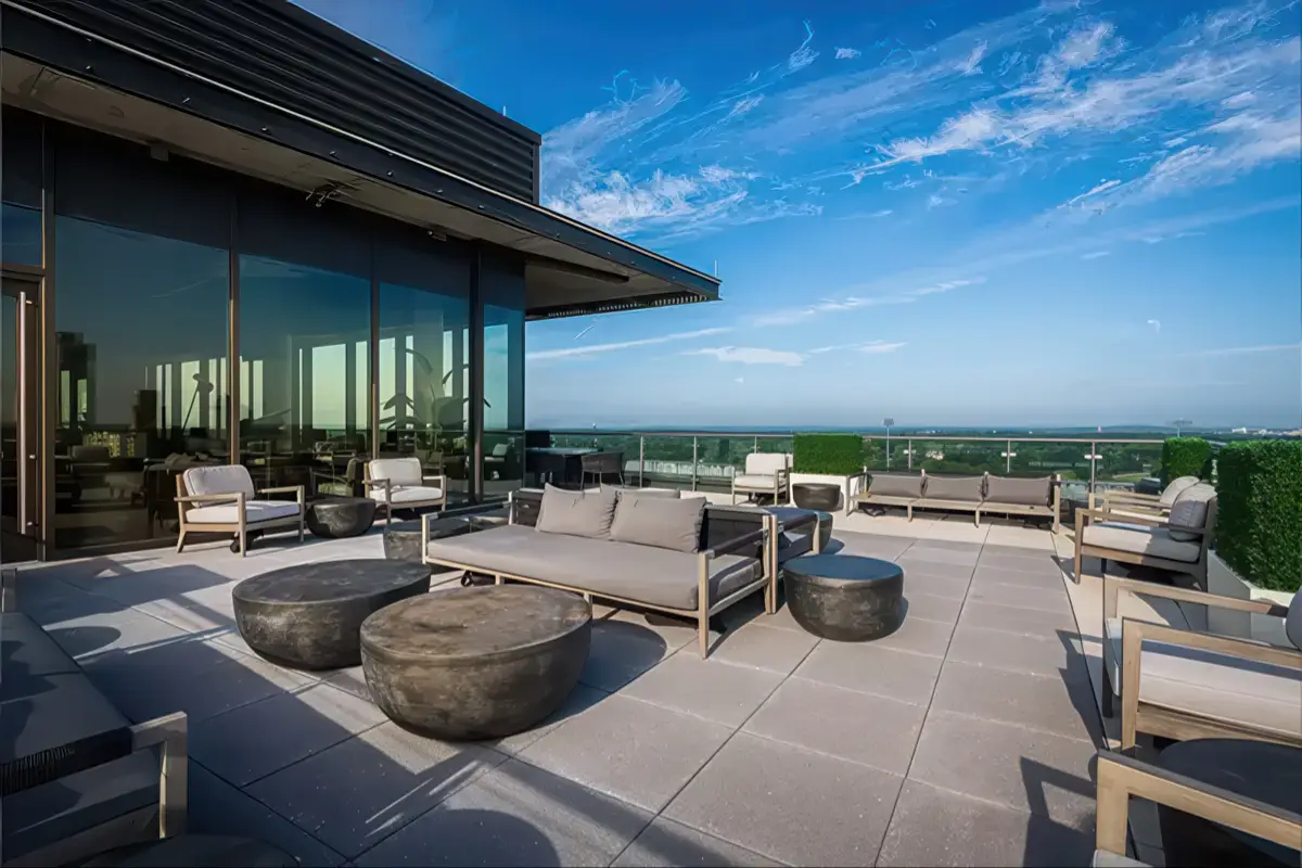 555 Mangum Rooftop - Brookwood Construction