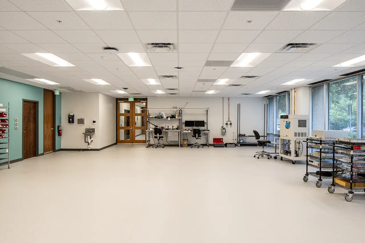 Infineon-Brookwood Construction